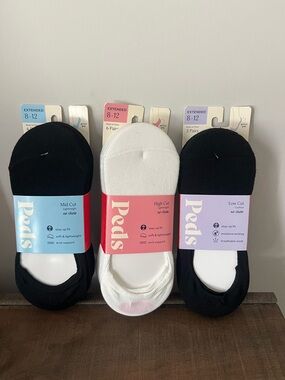 Lot Of Women’s Peds Sock Liners Black/White NWT!! 15 Peds